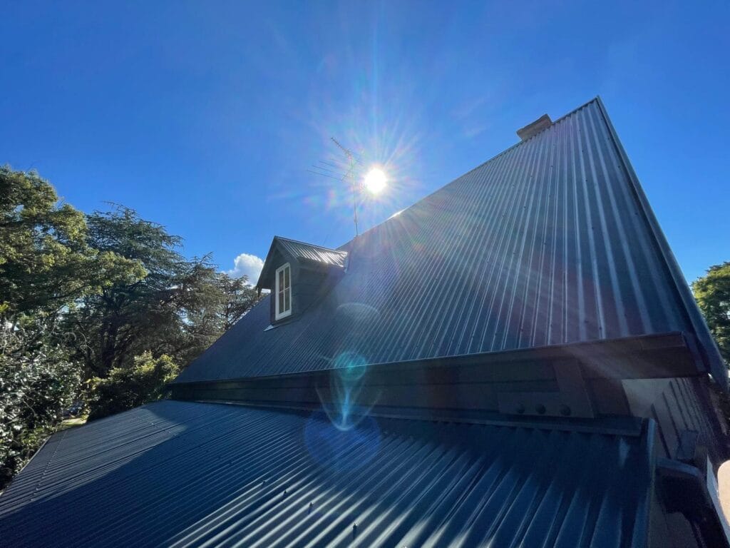 colorful-solutions-sydney-commercial-painting-project-02